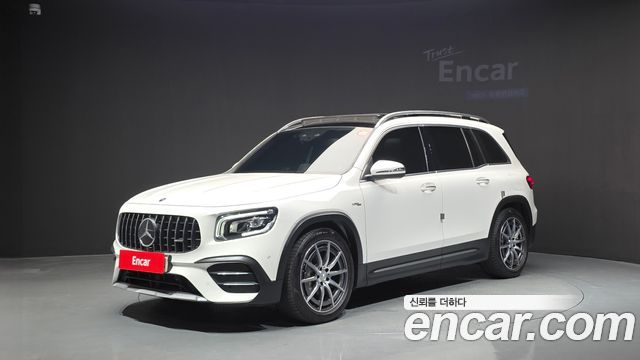 Mercedes-Benz GLB-Class AMG GLB35 4MATIC — пробег 73 484 км — фото 1 из 5