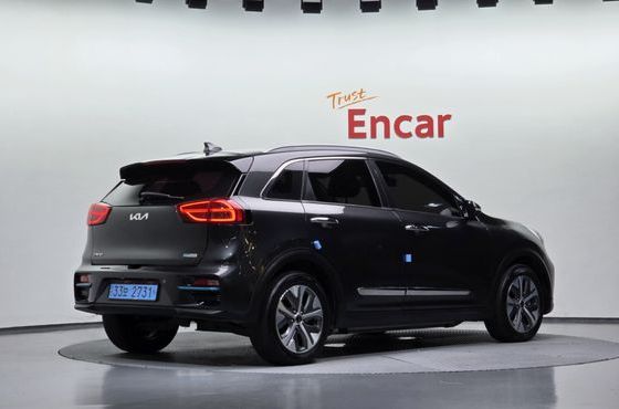 Kia Niro Prestige — пробег 139 801 км — фото 2 из 5