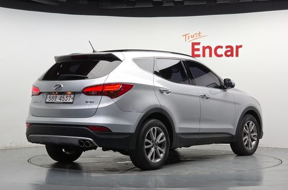 Hyundai Santafe Diesel(e-VGT) 2.0 2WD Premium — пробег 105 009 км — фото 2 из 5