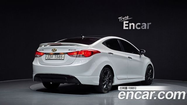 Hyundai AVANTE из Кореи Encar