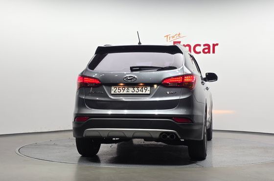 Hyundai Santafe Diesel(e-VGT) 2.0 2WD Exclusive — пробег 186 348 км — фото 4 из 5