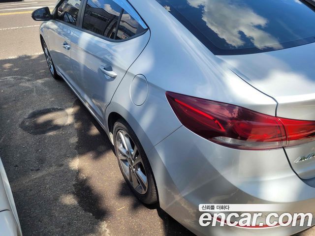 Hyundai AVANTE из Кореи Encar