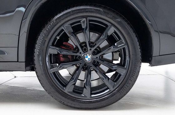 BMW X4 xDrive20i M Sport Pro Special Edition — пробег 10 650 км — фото 5 из 5