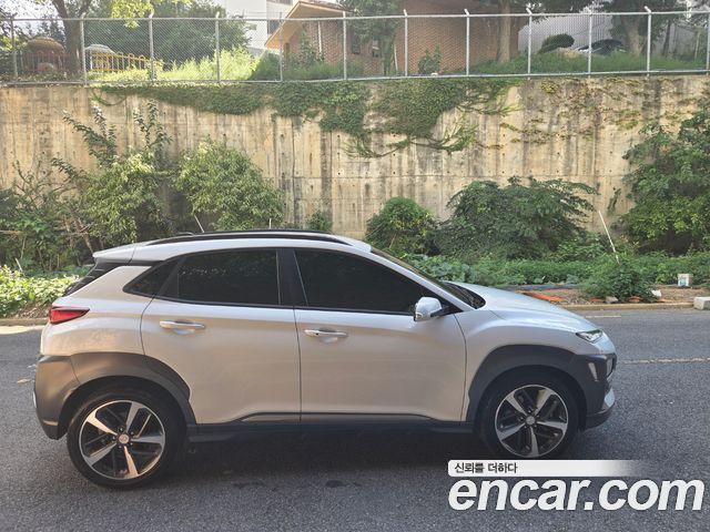 Hyundai Kona из Кореи Encar