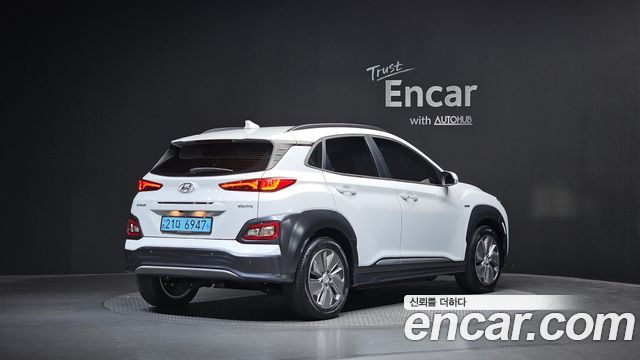 Hyundai Kona Modren — пробег 73 587 км — фото 2 из 5