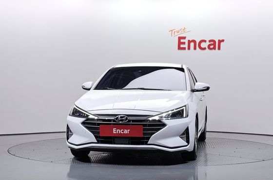 Hyundai AVANTE 1.6 Smart — пробег 44 196 км — фото 3 из 5