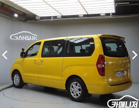 Hyundai Starex 12-Seater Wagon CVX Luxury — пробег 83 795 км — фото 3 из 5