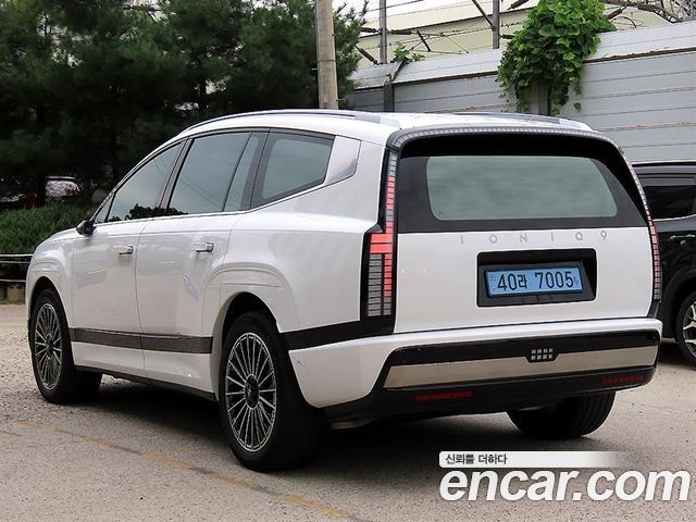 Hyundai Ioniq9 Performance Type AWD 6-Seater Calligraphy — пробег 18 431 км — фото 3 из 5