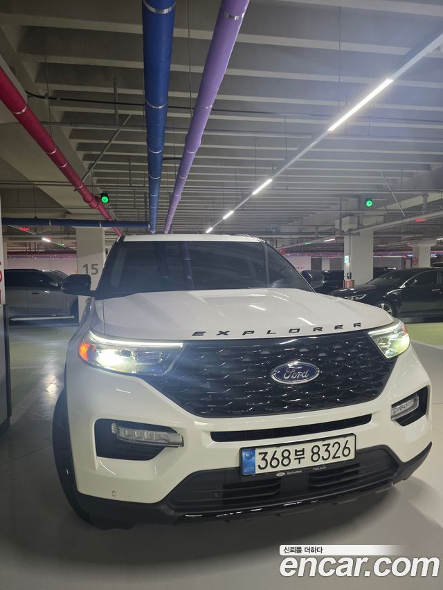 Ford Explorer 3.0 Platinum 4WD — пробег 33 500 км — фото 3 из 5