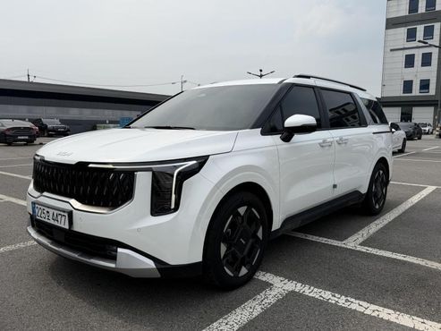 Kia Carnival Diesel 9-Seater Prestige — пробег 19 000 км — фото 1 из 5