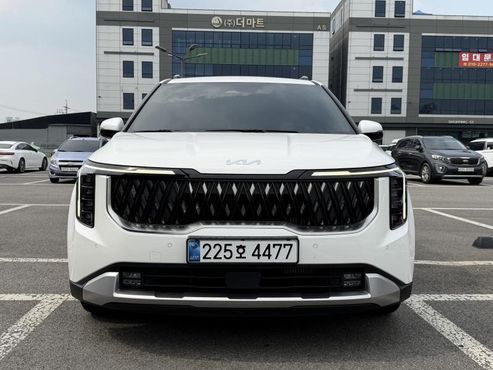 Kia Carnival Diesel 9-Seater Prestige — пробег 19 000 км — фото 2 из 5