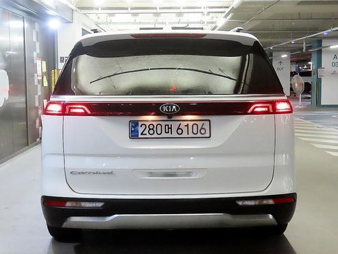 Kia Carnival Diesel 9-Seater Noblesse — пробег 166 045 км — фото 4 из 5