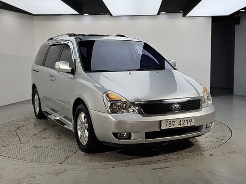 Kia Carnival Grand Carnival GLX Premium — пробег 186 856 км — фото 2 из 5