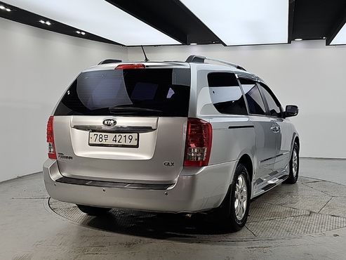 Kia Carnival Grand Carnival GLX Premium — пробег 186 856 км — фото 4 из 5