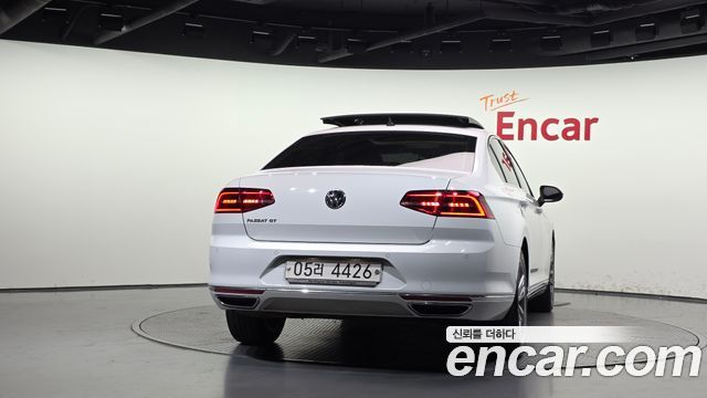 Volkswagen Passat из Кореи Encar