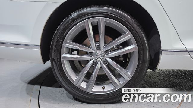 Volkswagen Passat из Кореи Encar