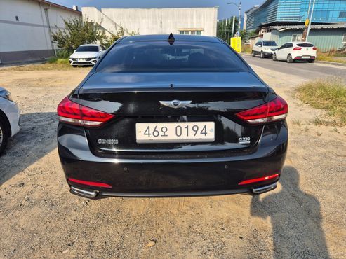 Hyundai Genesis G330 Premium AWD — пробег 258 350 км — фото 4 из 5