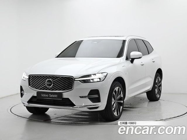Volvo XC60 T8 Ultra Bright — пробег 6 085 км — фото 1 из 5
