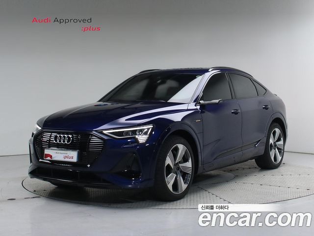 Audi e-tron 55 Quattro Sportback — пробег 31 100 км — фото 1 из 5
