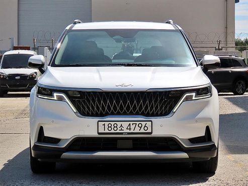 Kia Carnival Diesel 9-Seater Prestige — пробег 122 370 км — фото 1 из 5