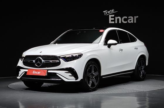 Mercedes-Benz GLC-Class GLC300 4MATIC Coupe — пробег 35 610 км — фото 1 из 5