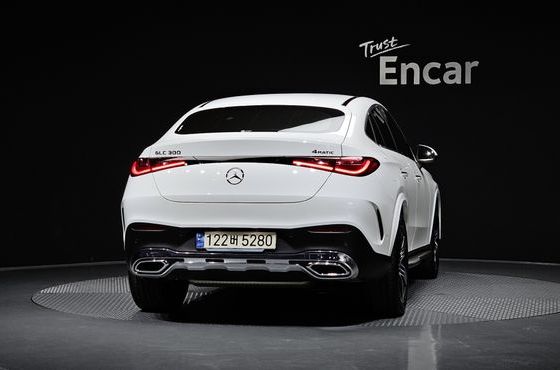 Mercedes-Benz GLC-Class GLC300 4MATIC Coupe — пробег 35 610 км — фото 4 из 5