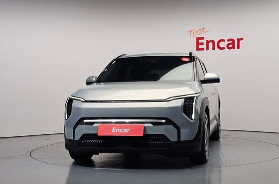Kia EV3 Long Range 2WD Earth — пробег 15 736 км — фото 3 из 5