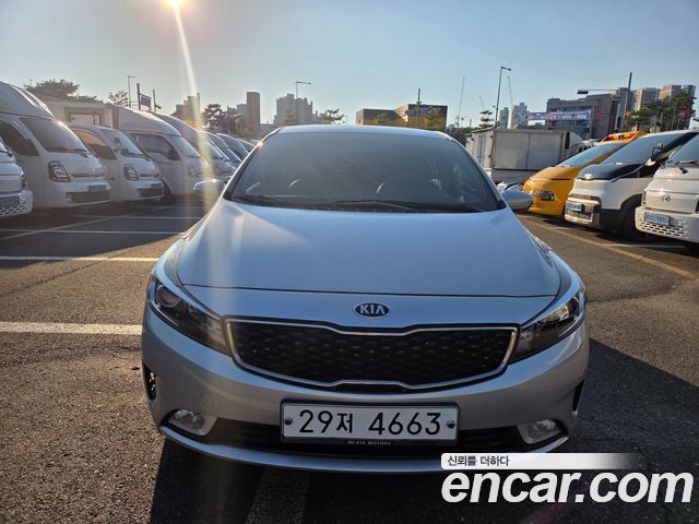 Kia K3 из Кореи Encar