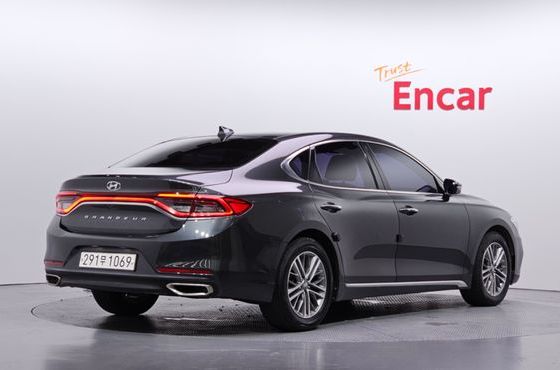 Hyundai Grandeur 2.4 Premium — пробег 83 157 км — фото 2 из 5