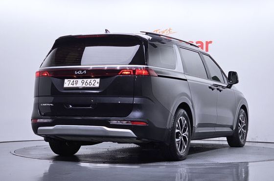 Kia Carnival Diesel 11-Seater Prestige — пробег 115 817 км — фото 2 из 5
