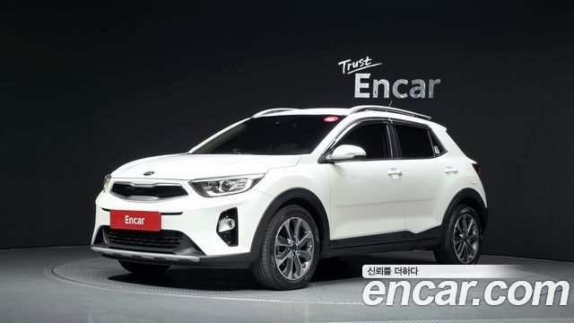 Kia Stonic из Кореи Encar