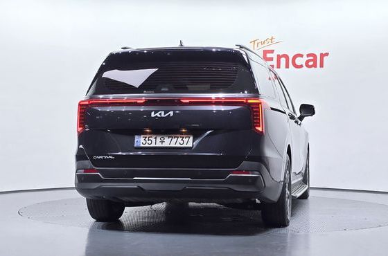 Kia Carnival Diesel 9-Seater Gravity — пробег 45 812 км — фото 4 из 5