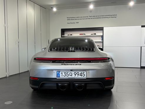 Porsche 911 Carrera GTS — пробег 439 км — фото 4 из 5