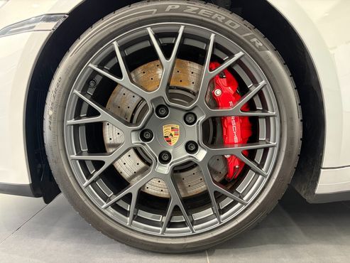 Porsche 911 Carrera GTS — пробег 439 км — фото 5 из 5