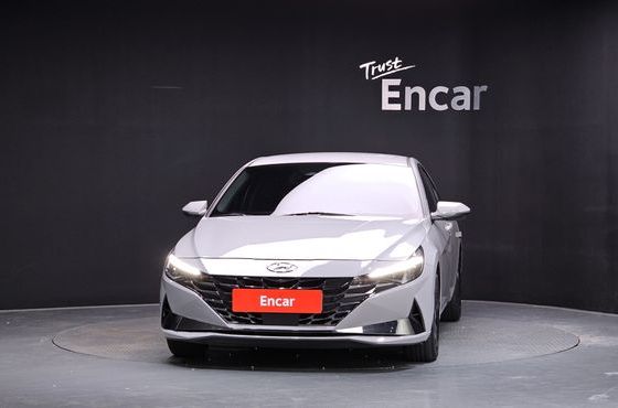 Hyundai AVANTE Inspiration — пробег 74 617 км — фото 3 из 5
