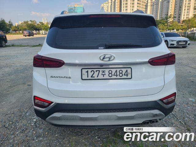 Hyundai Santafe Diesel 2.0 2WD Exclusive — пробег 144 000 км — фото 4 из 5