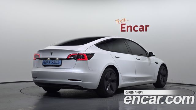 Tesla Model 3 Standard Range Plue RWD — пробег 98 125 км — фото 2 из 5