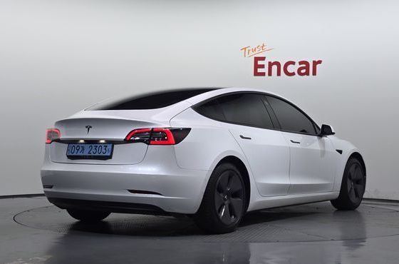 Tesla Model 3 Standard Range Plue RWD — пробег 98 125 км — фото 2 из 5