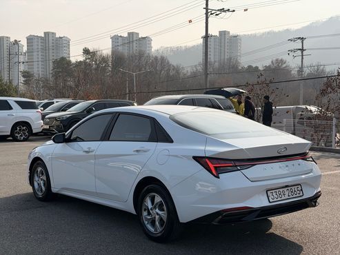 Hyundai AVANTE 1.6 Modern — пробег 76 824 км — фото 4 из 5