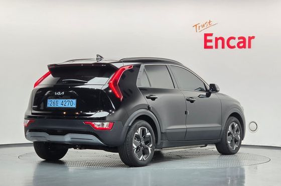 Kia Niro Air — пробег 30 534 км — фото 2 из 5