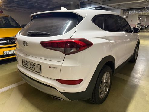Hyundai Tucson Diesel 1.7 2WD Style — пробег 130 467 км — фото 2 из 5