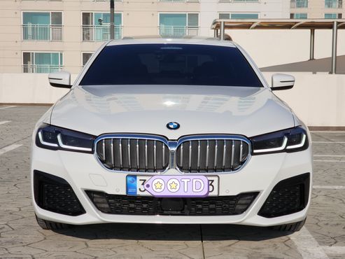 BMW 5-Series 530i M Sport Package — пробег 69 727 км — фото 3 из 5