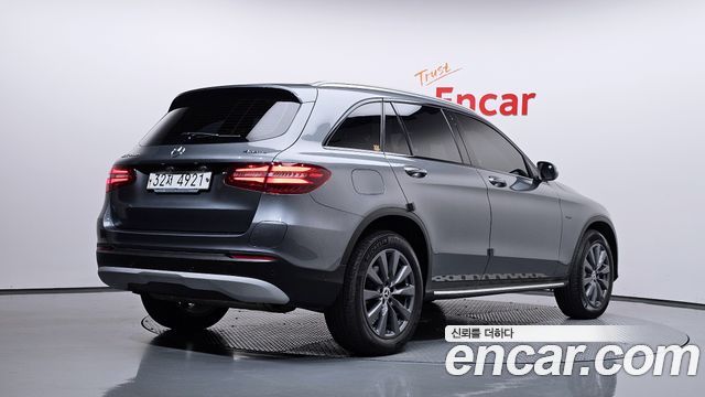 Mercedes-Benz GLC-Class GLC350e 4MATIC — пробег 141 848 км — фото 2 из 5