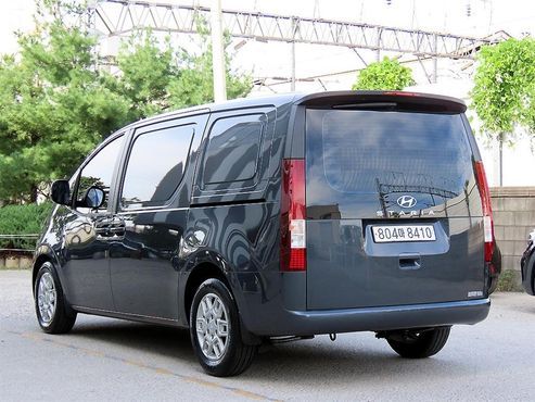 Hyundai Staria Cargo 3-Seater Modern — пробег 17 940 км — фото 3 из 5