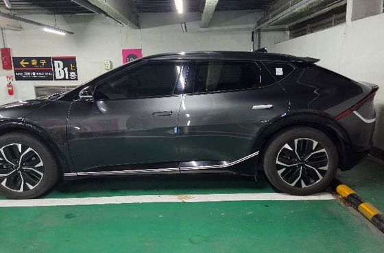 Kia EV6 Long Range 4WD Earth — пробег 186 000 км — фото 2 из 5