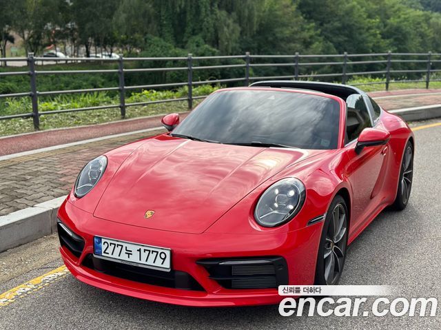 Porsche 911 Targa 4 — пробег 13 400 км — фото 2 из 5