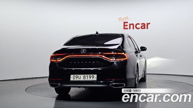 Hyundai Grandeur из Кореи Encar