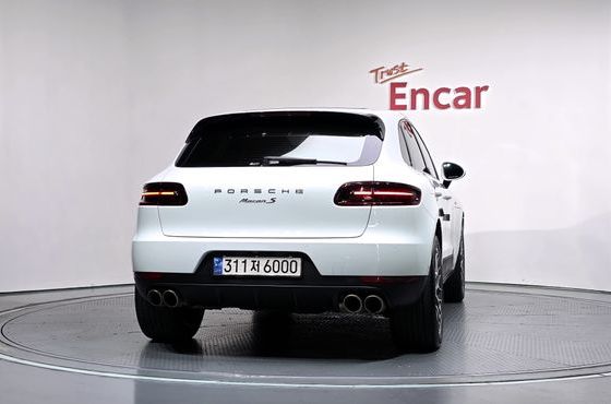Porsche Macan 3.0 S Diesel 95B — пробег 133 172 км — фото 4 из 5