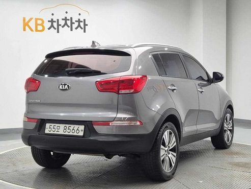 Kia Sportage Diesel 2WD Prestige — пробег 178 022 км — фото 3 из 5