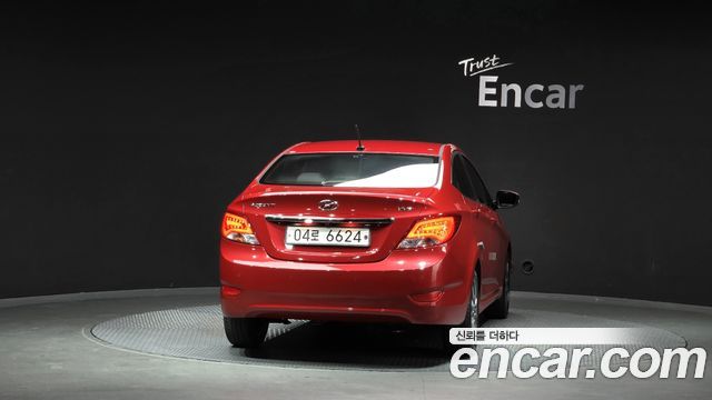 Hyundai Accent 1.4 VVT Premium — пробег 19 059 км — фото 4 из 5